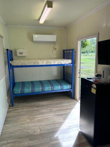 Territory Manor Motel & Caravan Park Mataranka Szoba fotó